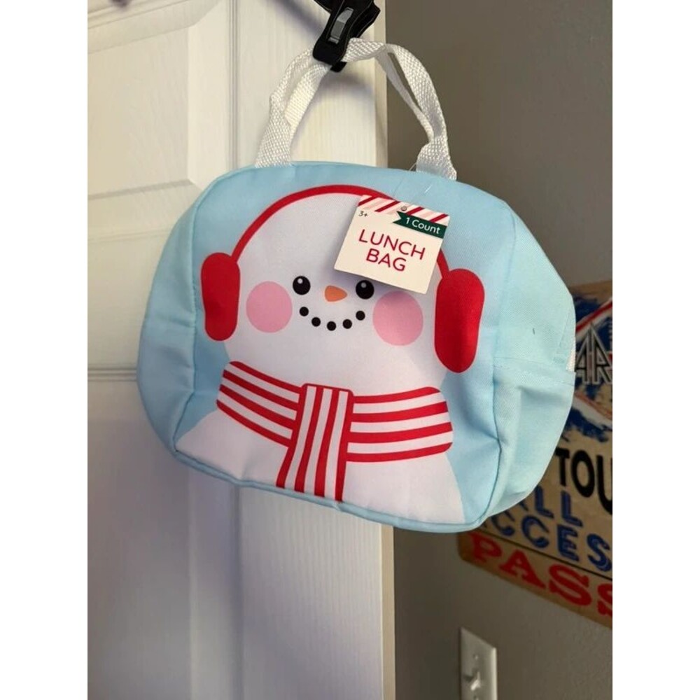 NWT new Kids Snowman Lunch Bag Insulated Light Blue